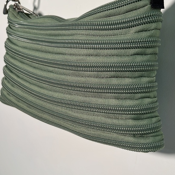 BAM BAGS Green Zipper Adjustable Shoulder Strap West/East Top Zip Urban/Work Bag - Picture 5 of 9